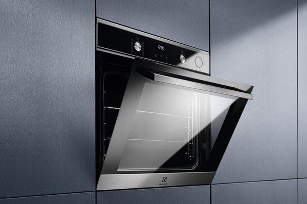 Electrolux EOC6P71X